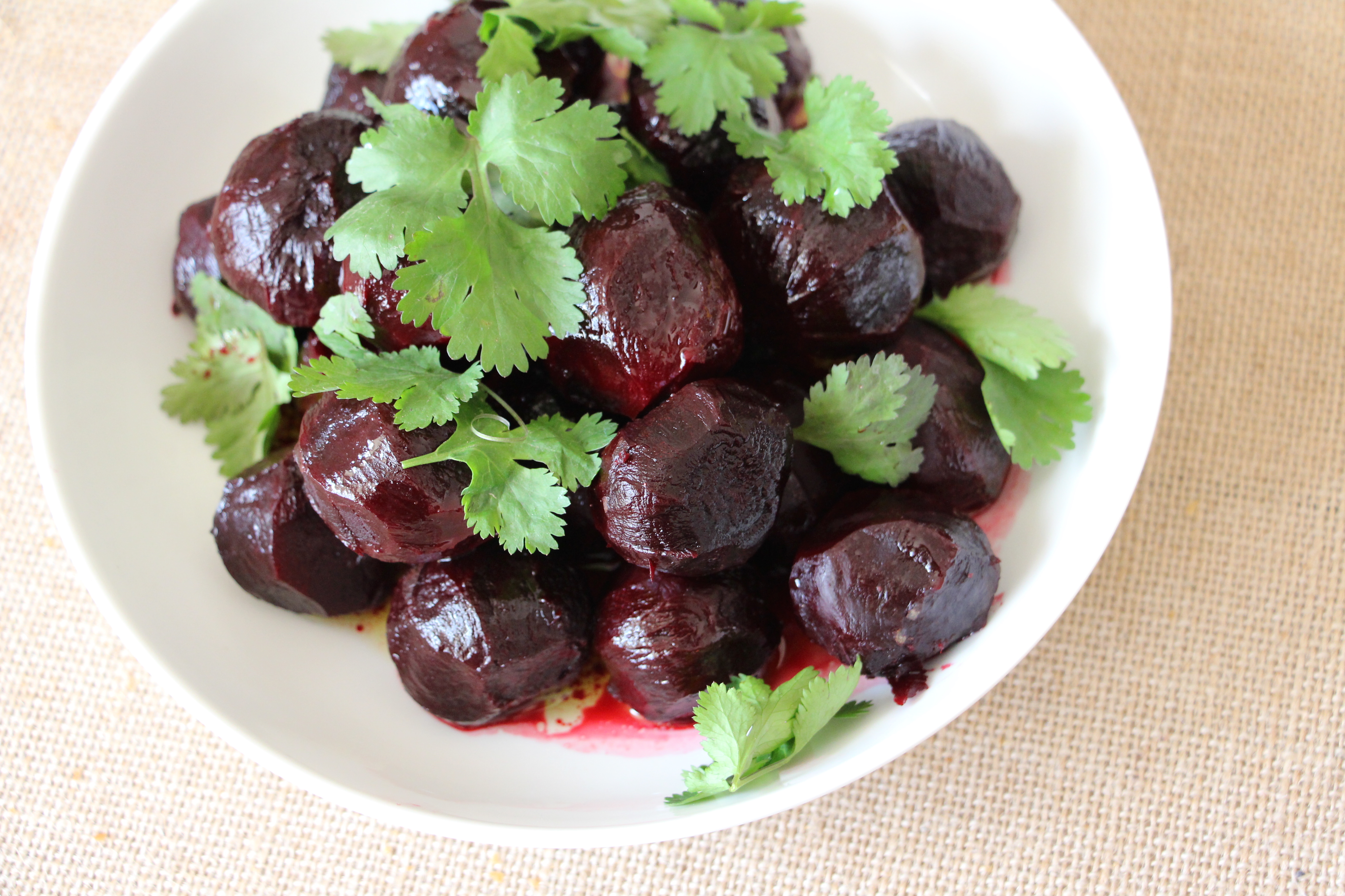 baby beets with coriander